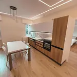 Апартаменты Attici Alba E Tramonto Ospedale E Vista Брешия