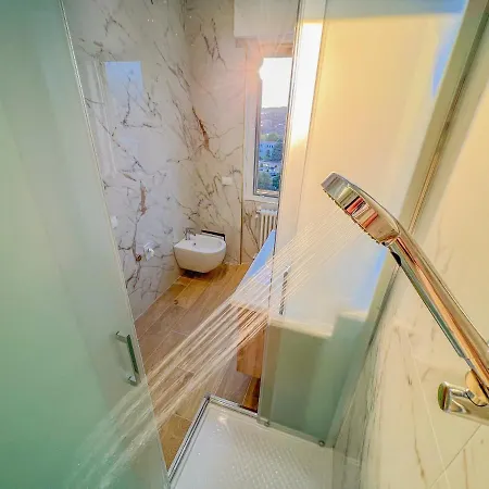 Attici Alba E Tramonto Ospedale E Vista 아파트 브레시아